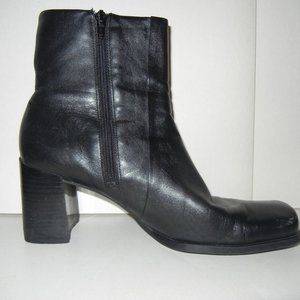 Y2K Vintage 10M Black Leather Heeled Ankle Boot Full Zip Block Heel Square Toe